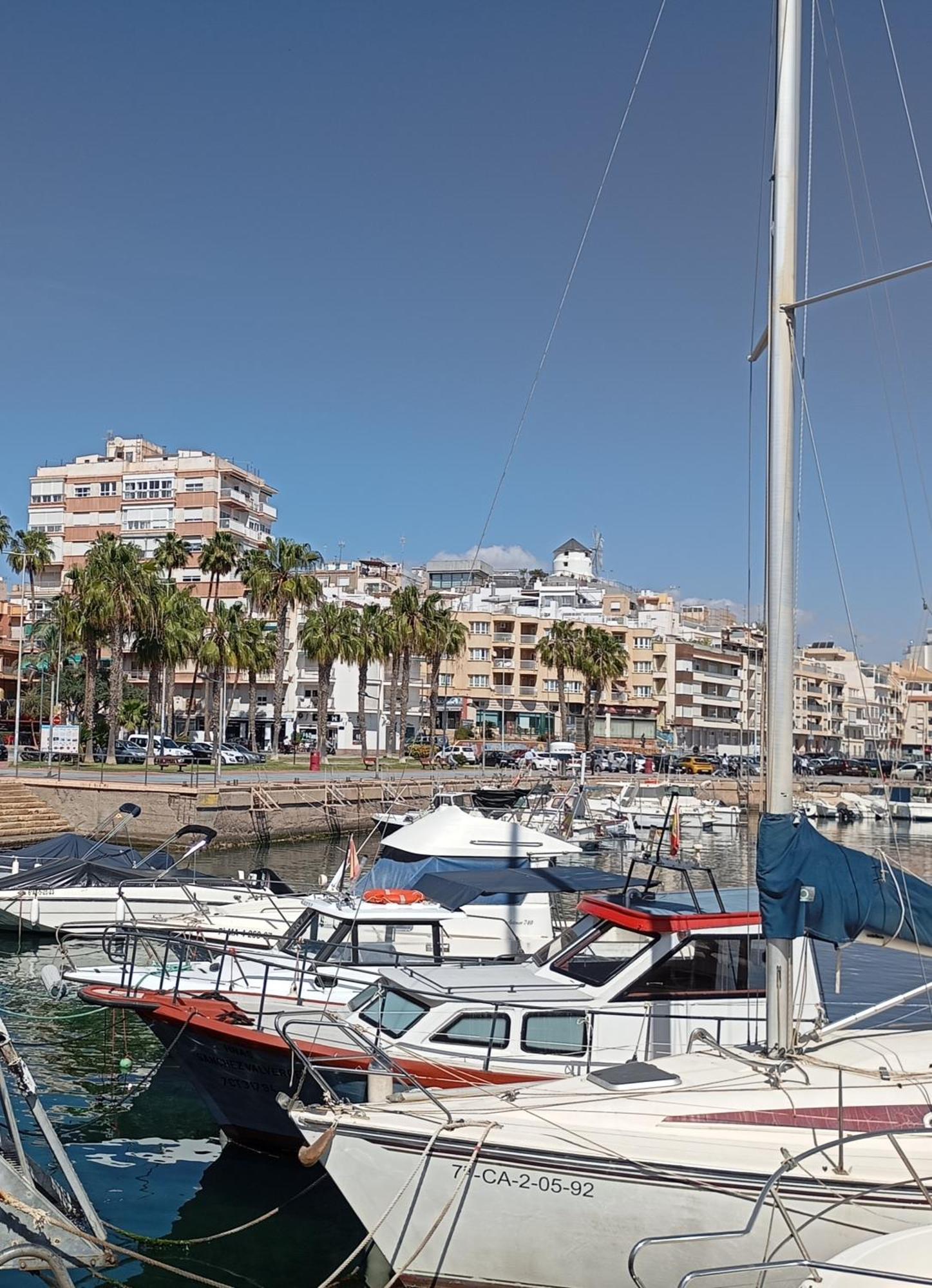 Mawilec, Centre, Plage, Port, Garage Águilas Eksteriør billede